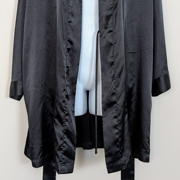 Vintage Y2K Victoria’s Secret Black Satin Belted Short Robe Kimono Long Sleeve - Picture 10 of 16